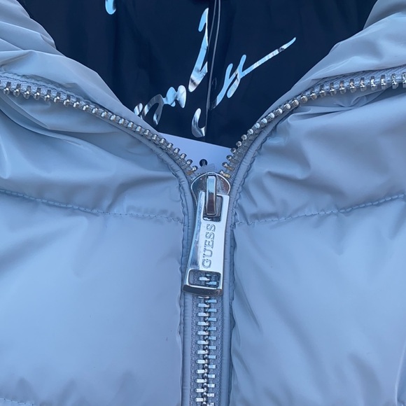 New GUESS Sigourney Puffer Women's Jacket - Picture 9 of 16